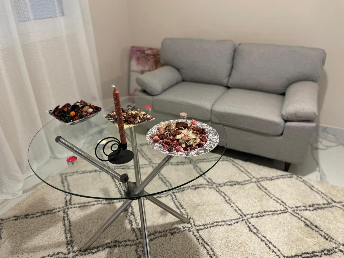 Home Nadia Corinth Екстериор снимка