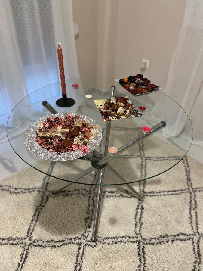 Home Nadia Corinth Екстериор снимка